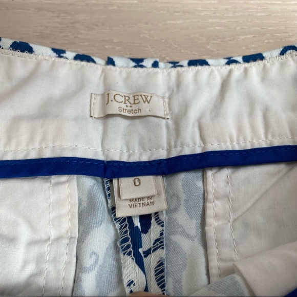 J.Crew Women Shorts Blue Seahorse Patterned - Picture 3 of 10